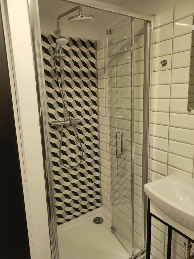 Apartament Airport Breslavia Esterno foto